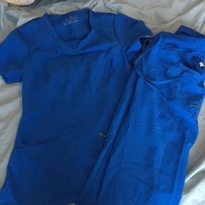 Cherokee Infinity scrub set XXS petite